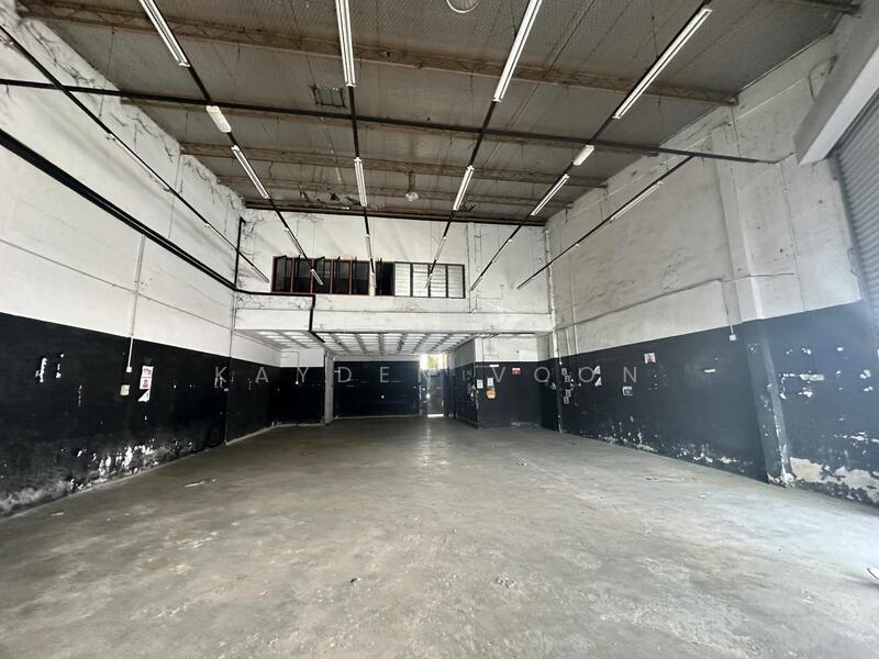 For Rent - Pandan Corner factory 1.5 storey terrace factory / link factory