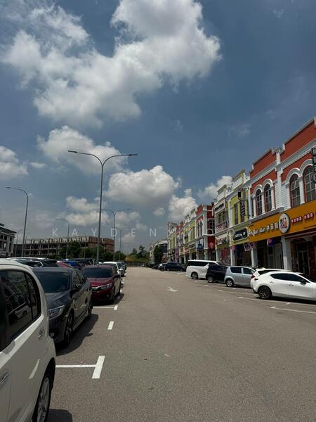 For Sale - Nanyang Austin @ Austin Heights 3 storey Corner