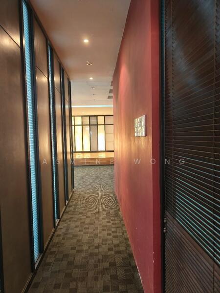 For Rent - Shop / Office at Lake Fields