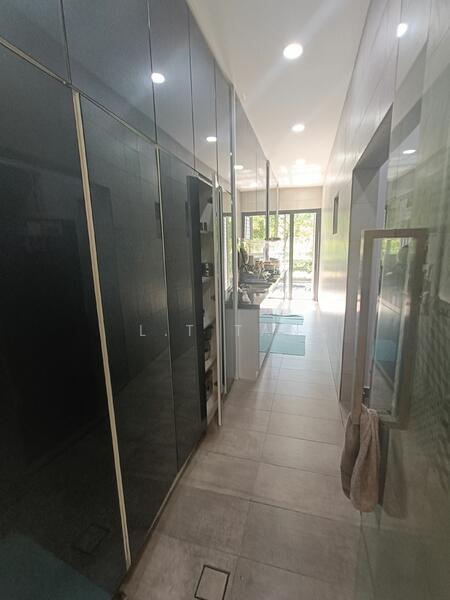 For Sale - 3-storey Terraced House at Taman Tasik Pinggiran