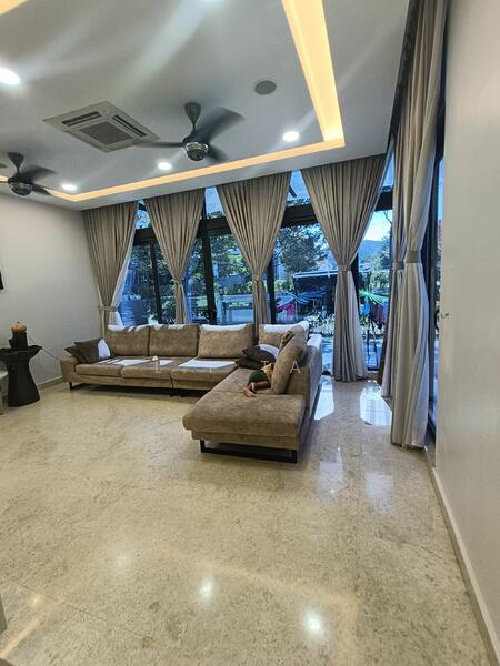 For Sale - 3-storey Terraced House at Taman Tasik Pinggiran