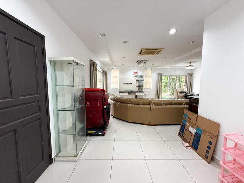 For Sale - Corner Lot Double Storey Semi D House, Taman Kajang Impian, Kajang