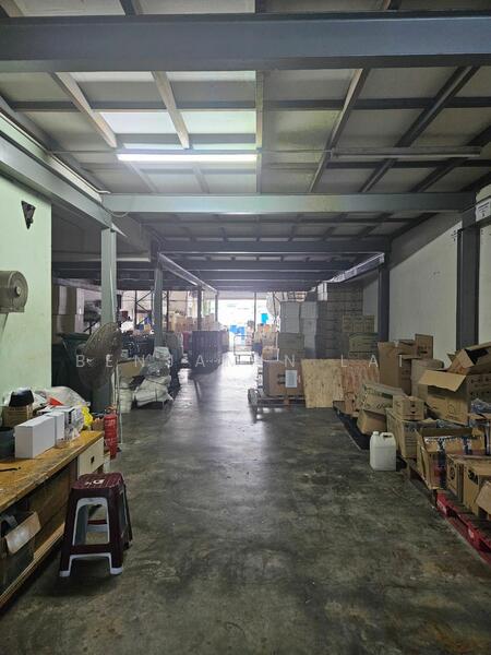 For Sale - Taman Sri Ehsan, Kepong 2.5 Storey Link Factory For Sale