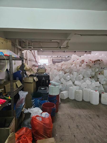 For Sale - Taman Sri Ehsan, Kepong 2.5 Storey Link Factory For Sale