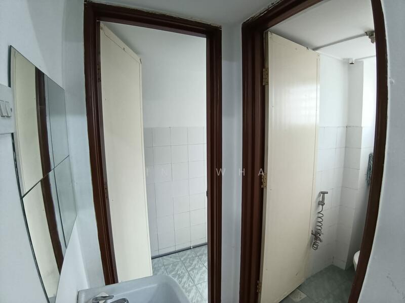 For Rent - wangsa setia 1st floor office . wangsa maju . level 2 and 3