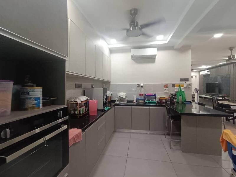 For Rent - Damai Bestari