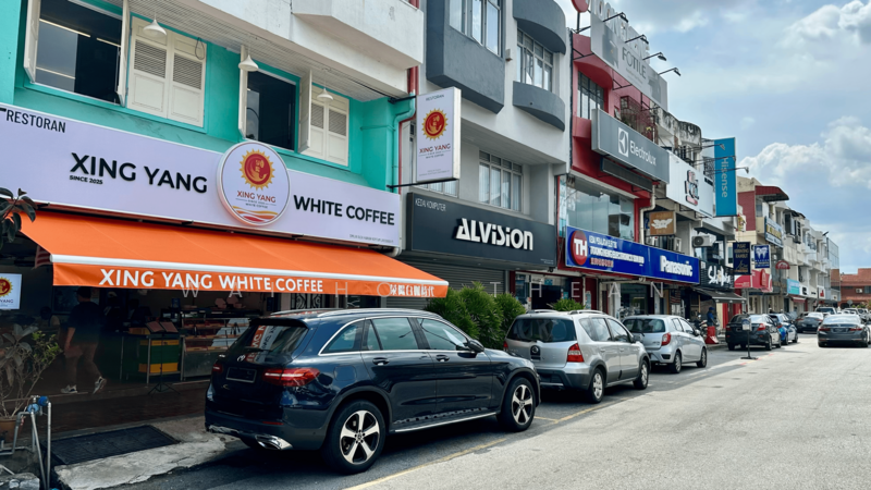 Untuk Dijual - 3 Sty Shop @ Taman Megah , High Demand Area , Fully Tenanted Unit