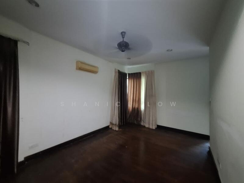 For Sale - Aman Sari 18