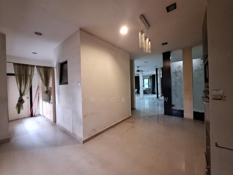 For Sale - Aman Sari 18