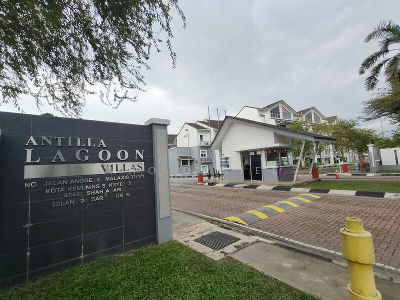 For Sale - Antilla Lagoon Villas