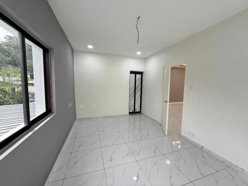 Untuk Dijual - Kampung Bahru