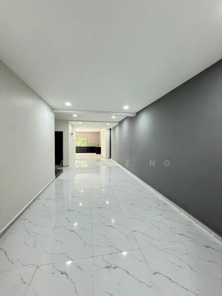 Untuk Dijual - Kampung Bahru
