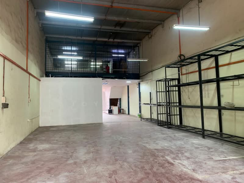 Kilang untuk Disewa di Taman Mount Austin (Tebrau) - Joyce Gan - Interior - PropertyGuru.com.my