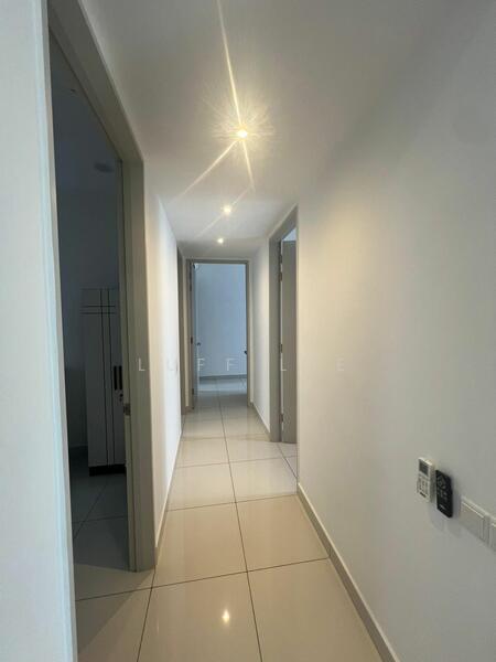 For Rent - Far East
