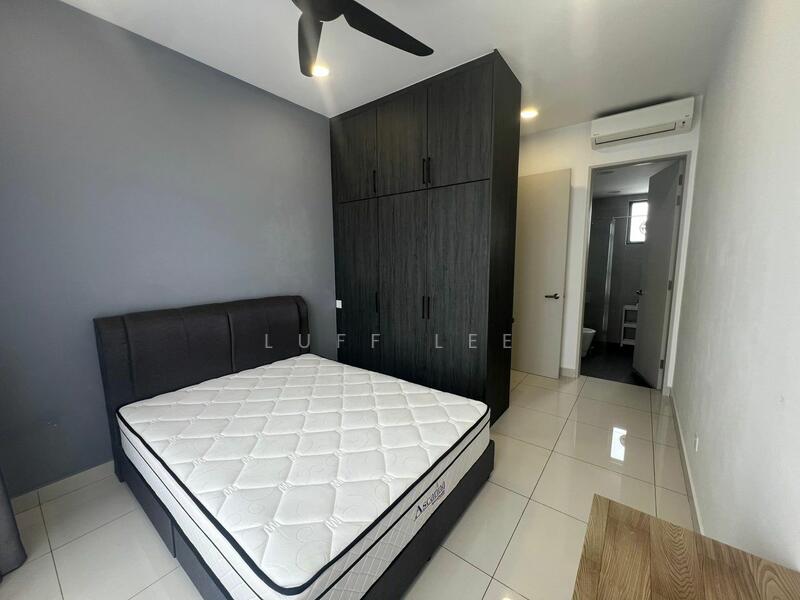 For Rent - Far East