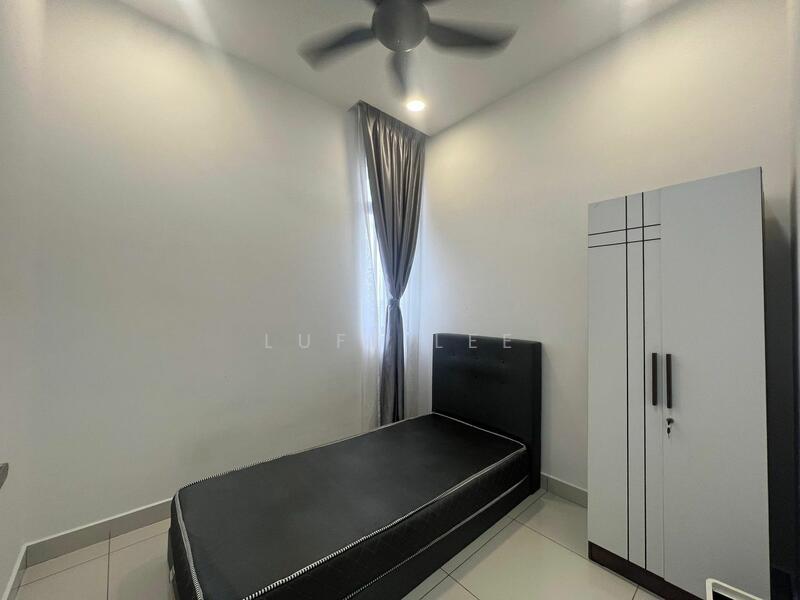 For Rent - Far East
