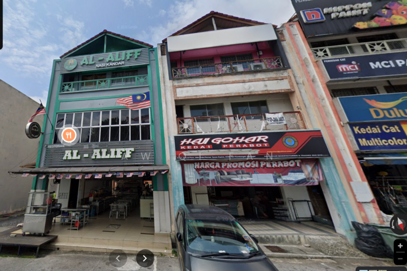 For Rent - Facing Main Road , Taman Equine , Near Mc Donald / Subway / Domino