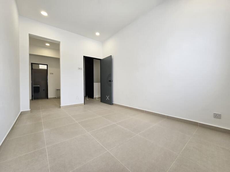 For Sale - Taman Chi Liung