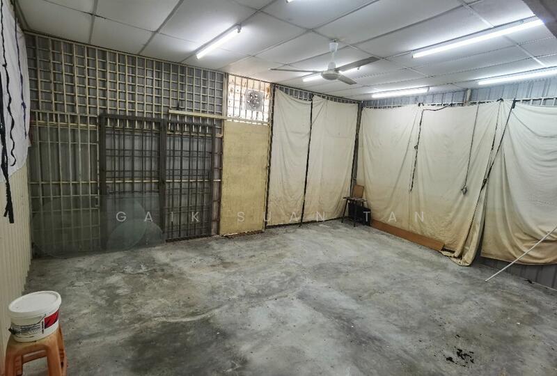 For Sale - 1.5-storey Terraced House at Taman Hye Keat