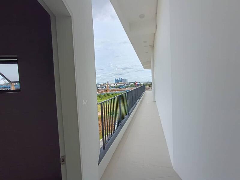For Sale - Hana Square @ Setia Alam 3rd Floor Corner Unit shah alam selangor