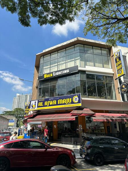 For Sale - 【ROI 4.5% CORNER ROAD FRONTING】 DESA PETALING KL