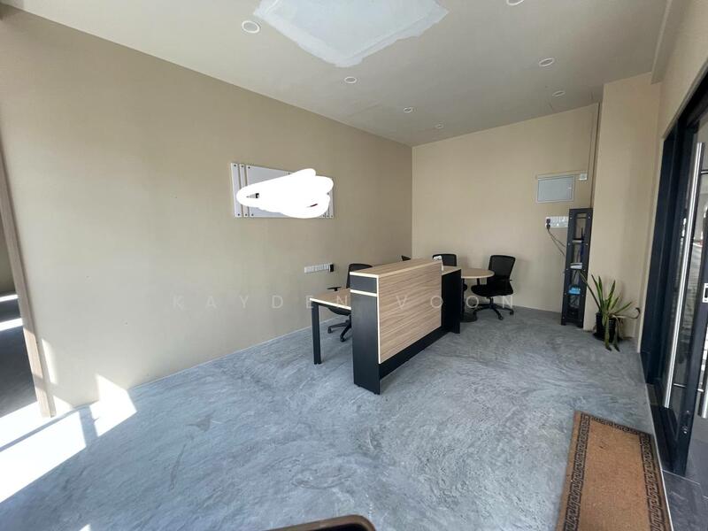 For Sale - Eco Palladium Retail shop Corner lot