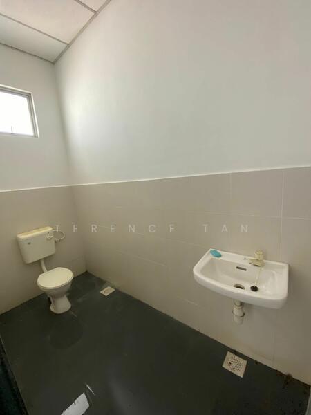 For Rent - Shop / Office at Kota Masai