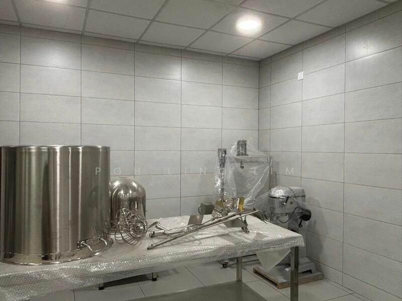 For Sale - Semi-D factory at Kawasan Perniagaan Teras Jaya