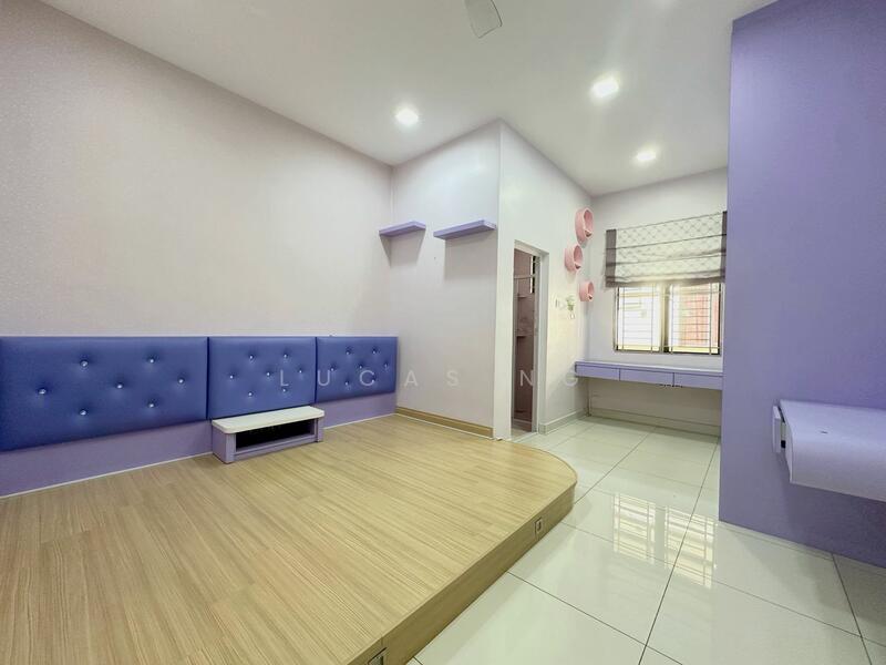 For Sale - Bandar Bukit Tinggi 2