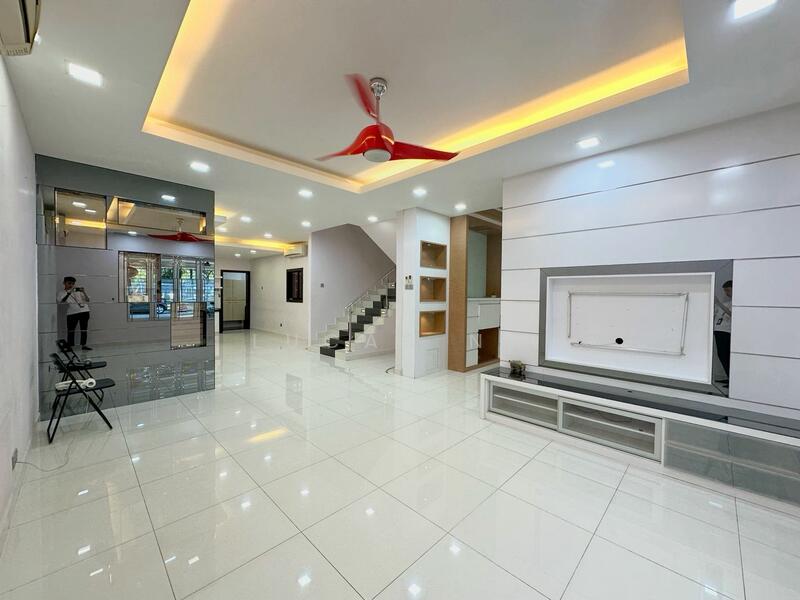 For Sale - Bandar Bukit Tinggi 2