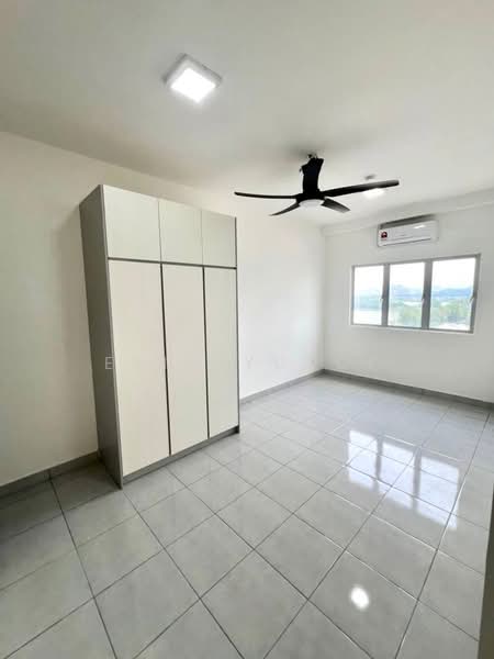 Pangsapuri untuk Disewa di Idaman BSP - Erin Yusof - Bedroom - PropertyGuru.com.my