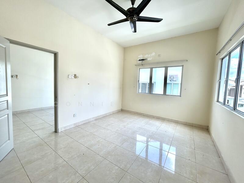 For Sale - DOUBLE STOREY SEMI D @ S2 HEIGHTS SAFFRON