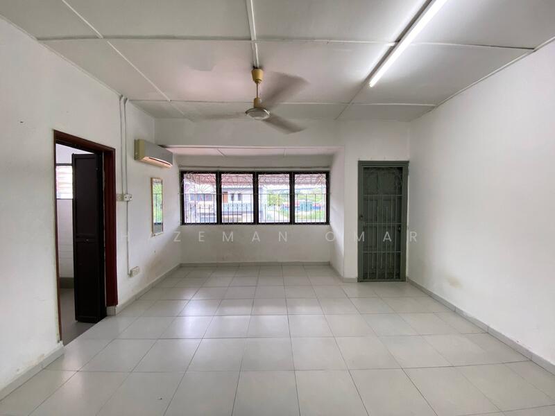 Untuk Dijual - [End Lot - 20x80] 2-Storey Terrace Taman Sg. Mas, Kajang
