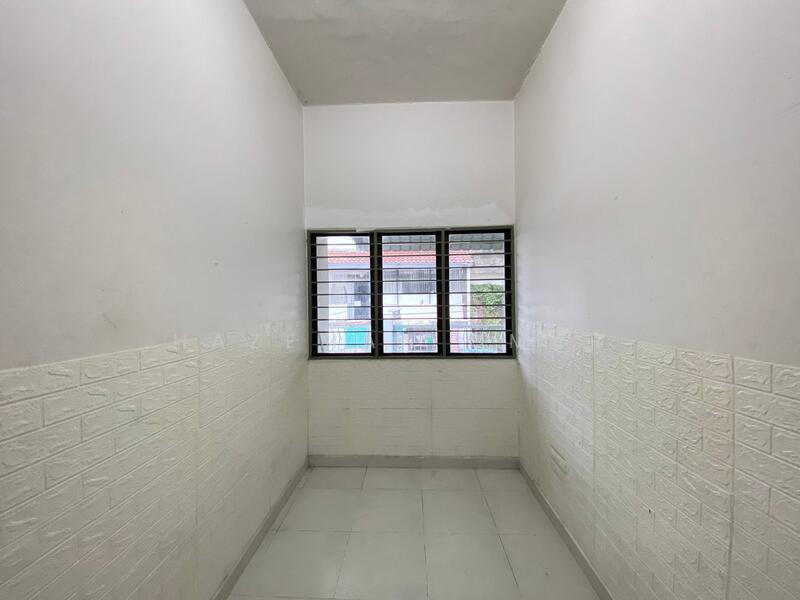 Untuk Dijual - [End Lot - 20x80] 2-Storey Terrace Taman Sg. Mas, Kajang