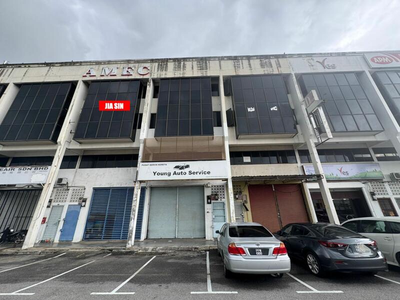 For Sale - 3.5 Storey 4,940sqft Commercial Shop Lot for SALE @ Butterworth