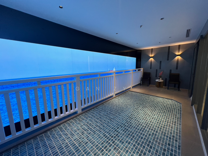 For Sale - Lexis Hibiscus