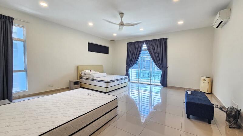 For Rent - Taman Kempas Utama