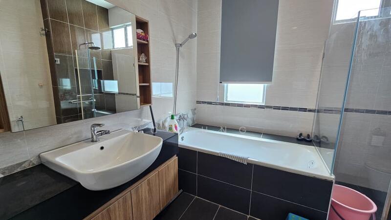 For Rent - Taman Kempas Utama