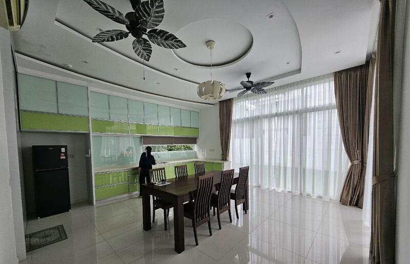 Fully Furnished 3 Storey Bungalow Sunway Rydgeway, Taman Melawati, KL