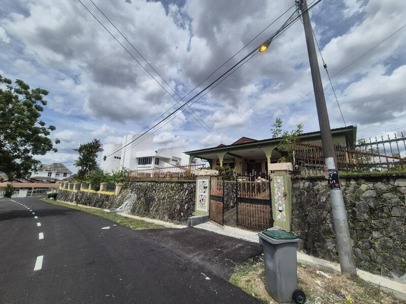 Banglo 1 Storey Taman SEA Seremban (TANAH LUAS 13 799 sqft) Utk Dijual!???? Size tanah Besar???? Kaw