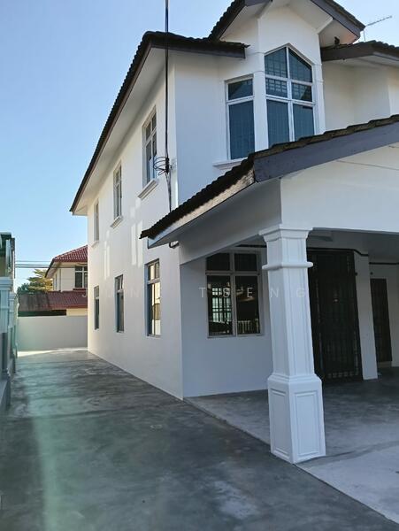 For Sale - Taman Nusa Bestari 1