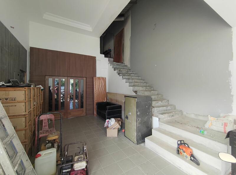 Untuk Dijual - Lakeside Residence for Sale Kota Kemuning SemiD