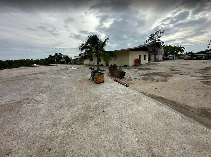 Untuk Disewa - Pelabuhan Klang