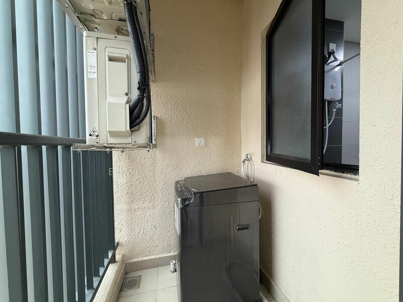 yard with washing machine