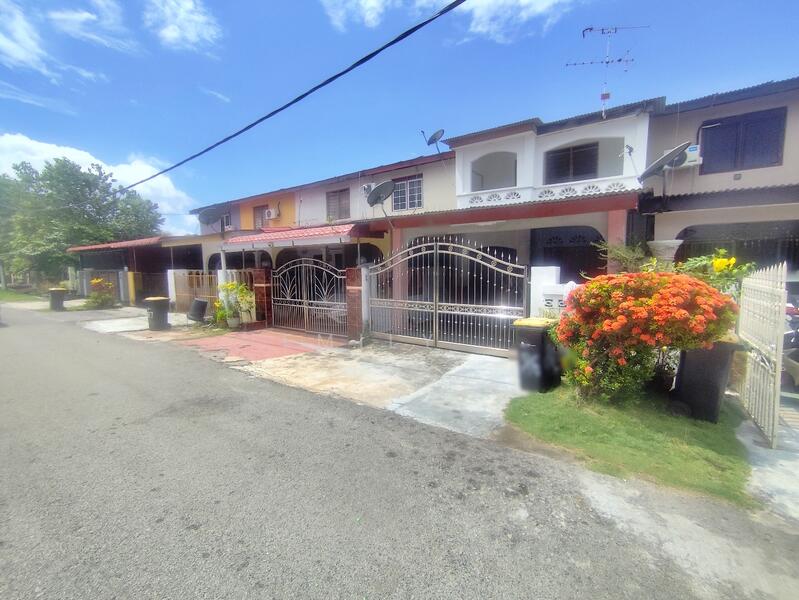 For Sale - Taman Desa Maju, Sitiawan