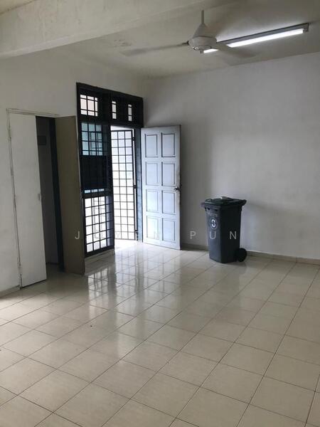 For Sale - Taman Desa Cemerlang