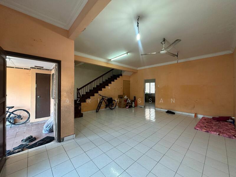 2-storey Terraced House for Sale in Desa Coalfields (Sungai Buloh) - Nazri Hassan - PropertyGuru.com.my