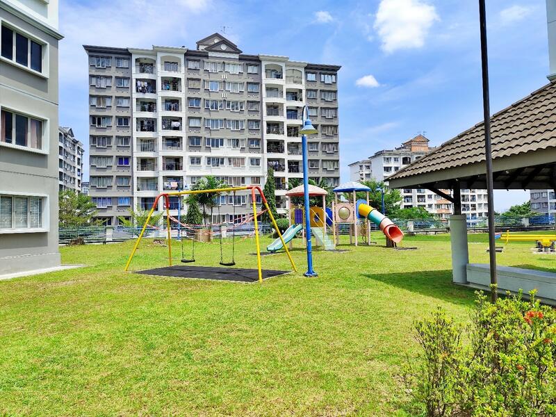 For Sale - Akasia Apartment