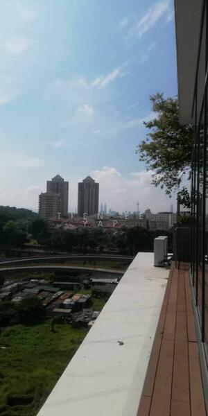 Untuk Disewa - The Signature