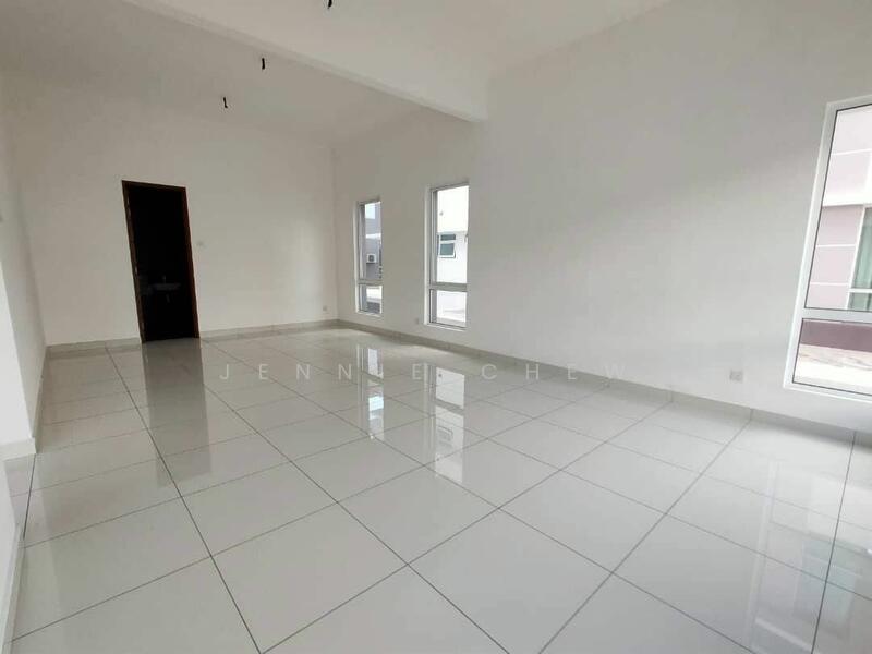 Untuk Dijual - Semi-Detached House at Ambang Botanic 2